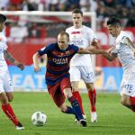 Iniesta dio una exhibición sobre el césped del Vicente Calderón y fue el mejor hombre de la final