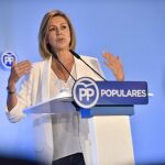 La secretaria general del PP, María Dolores de Cospedal, durante su intervención