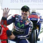 Jorge Lorenzo durante la presentación de la Yamaha YZR-M1