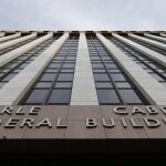 Fotografía del Edificio Federal Earle Cabell, de la corte del Distrito Norte de Texas donde declaró el director ejecutivo de Facebook Mark Zuckerberg en Dallas (Texas). ZeniMax Media Inc. demandó Oculus VR Inc. una compañía emergente comprada por Facebook y Zuckerberg, argumentando que la empresa está fundamentada en tecnología robada