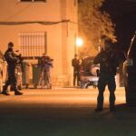 Guardias civiles desplegados en el lugar del asesinato