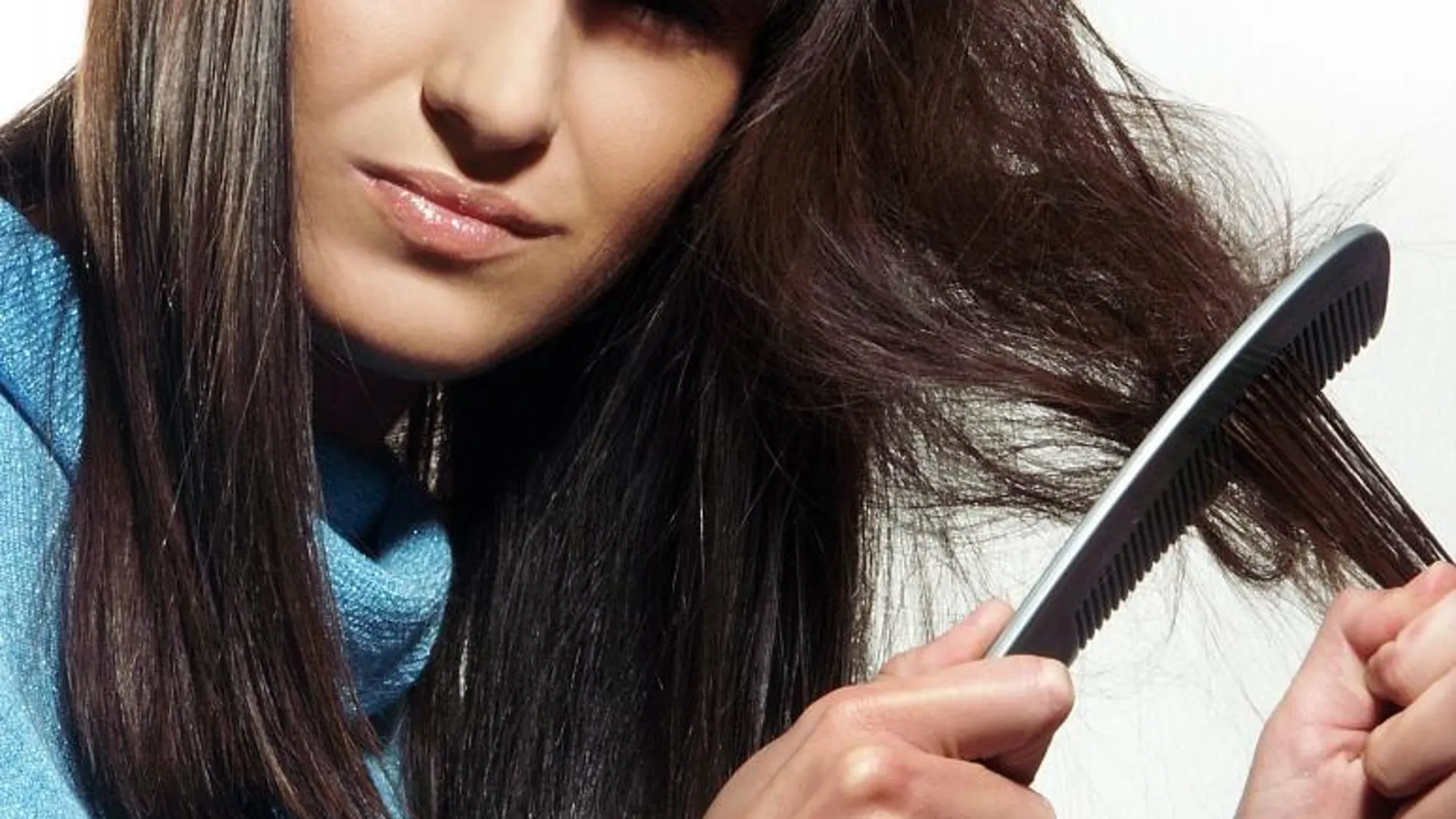 Alquimia orgánica para combatir el encrespamiento del cabello
