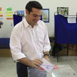 Alexis Tsipras acude a votar