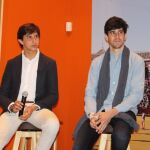 Roca Rey y López Simón (dcha.) durante la última edición de «El toreo contado»