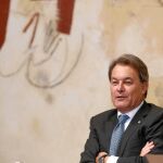 El presidente de la Generalitat, Artur Mas, ayer al inicio de la primera reunión del Gobierno catalán tras el paréntesis estival