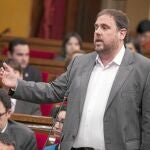 Oriol Junqueras acuerda con CiU medidas de ajuste para los funcionarios
