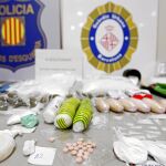 además de la metanfetamina, se intervinieron dosis de cocaína, armas de fuego y balanzas de precisión