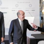 Xavier García Albiol, Miquel Roca y Jorge Fernández Díaz, ayer, en el foro Barcelona Tribuna