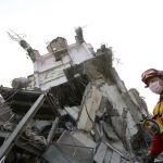Suben a 23 los muertos y a 120 los desaparecidos en el terremoto de Taiwán