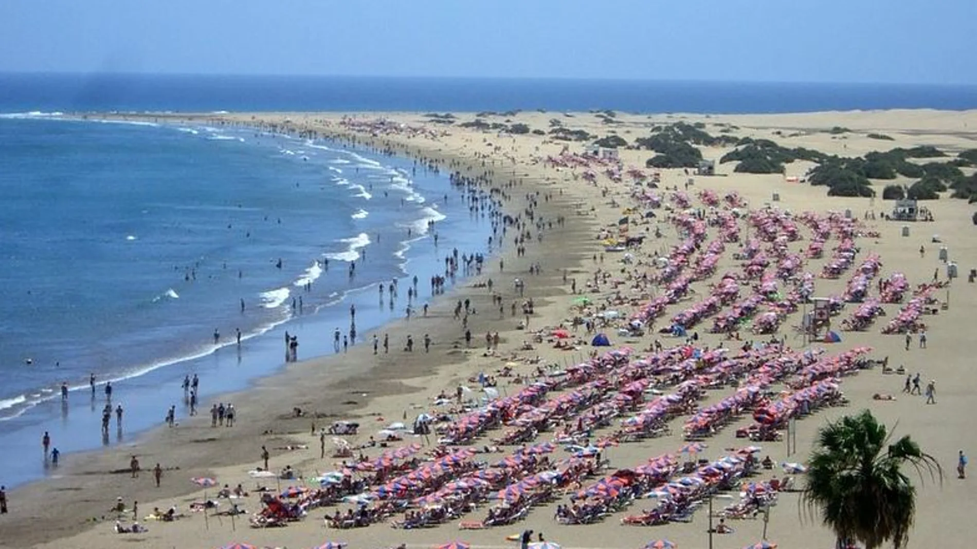 A Canarias llegaron 1.304.901 turistas, un 18,5 % más que en marzo del año pasado.
