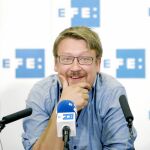 Xavier Domènech, ayer, durante la rueda de prensa que protagonizó en la agencia Efe