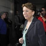La exministra de Fomento Magdalena Álvarez, a su llegada a los Juzgados de Sevilla donde compareció por segunda vez ante la juez Mercedes Alaya
