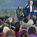El candidato popular en Cataluña, Jorge Fernández Díaz, ayer, durante el acto central de su campaña al 20-D