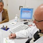 Los sanitarios controlarán el 51% de los centros de salud externalizados