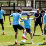 Los jugadores del Athletic Club de Bilbao, durante el entrenamiento