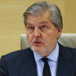 El ministro de Educación, Cultura y Deporte, y portavoz del Gobierno, Íñigo Méndez de Vigo. EFE/ J.P.Gandul