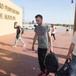 ¿Gastó 80 euros de una tarjeta engañado o pertenece a una banda criminal?