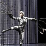 Un momento del espectacular «Daurrodó», de Joan Baixas y Cildo Meireles