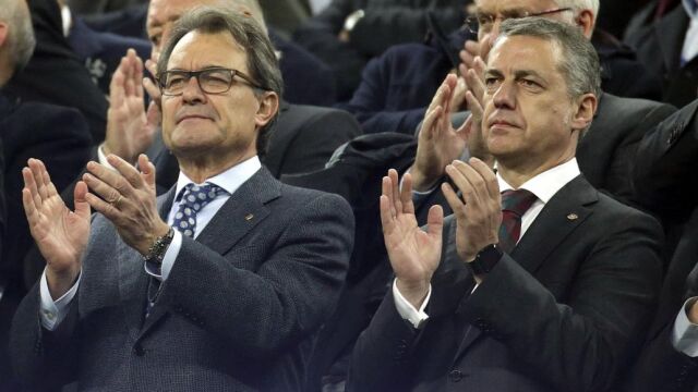 Mas pide a Urkullu mediar ante Rajoy
