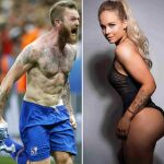 Aron Gunnarsson y Kris J., dos de los rostros más populares de Islandia.