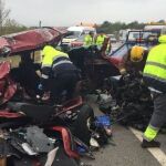 Siete personas han muerto y otra ha resultado herida grave en un choque frontal entre dos vehículos que se ha producido hoy en la N-II.