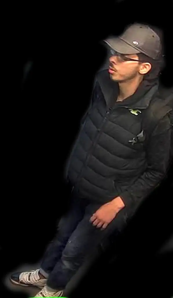 La Policía británica difunde fotos del terrorista de Manchester antes del ataque