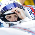 Foto de archivo tomada el 3 de julio de 2015 de la piloto probadora británica Susie Wolf