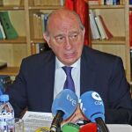 Jorge Fernández Díaz, hoy, en la Conferencia Internacional sobre las Víctimas de Violencia Étnica y Religiosa en Oriente Próximo que se celebra en París.