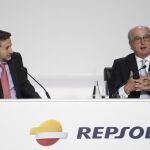 Josu Jon Imaz y Antonio Brufau en la Junta general de Accionistas de Repsol