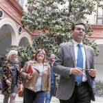 Francisco Cuenca mantuvo ayer la primera reunión de trabajo