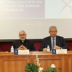 Carlos Vázquez (dcha.), junto a autoridades de la Universidad Católica de Murcia en la apertura de la Jornada