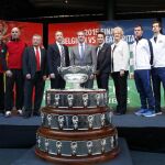 Jugadores del equipo belga y británico