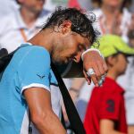 Nadal abandona la pista tras encontrara se mal