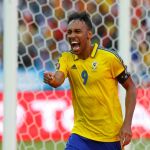 El jugador d ela selección de Gabón, Pierre-Emerick Aubameyang, celebra su gol ante Guinea-Bissau