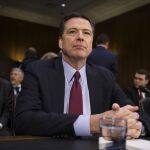 El director del FBI, James Comey, testifica ante el Senado del Comité de Inteligencia.