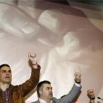 Pedro Sánchez junto al diputado socialista por Guipúzcoa, Odón Elorza en el acto de Burlada
