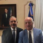 Medina, presidente de la República Dominicana, y José María Rossell Recasens, presidente de Senator Hotels&amp;Resorts