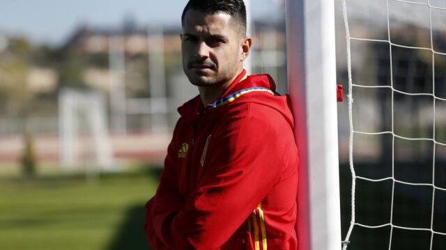 Vitolo jugará la primera parte de la temporada en Las Palmas y la acabará disputando con el Atlético