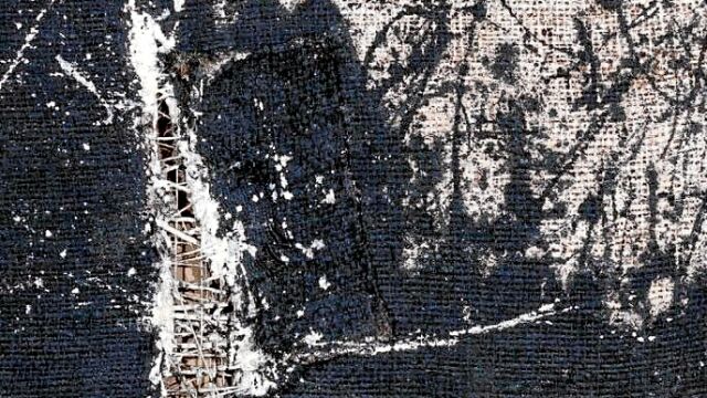El hombre del saco. Esta técnica mixta de 1957 es una de las doce obras que se pueden ver hasta mediados de enero en Madrid