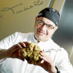Se podrá disfrutar del huevo millésime con trufa blanca que Andrea Tumbarello prepara en Don Giovanni Foto Javier Fdz-Largp
