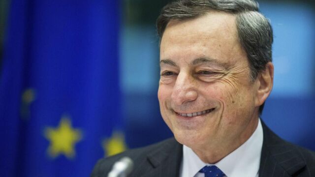 El presidente del BCE, Mario Draghi durante su comparecencia en la comisión de Asuntos Económicos de la Eurocámara en Bruselas.