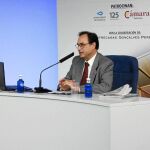 El conseller de Hacienda, Vicent Soler, ayer durante la clausura de la conferencia de Aurelio Martínez