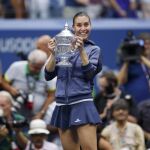 Flavia Pennetta con el trofeo del US Open