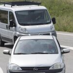 Idoia López Riaño ha salido esta mañana definitivamente de la cárcel tras 23 años de prisión. Sobre las doce del mediodía ha abandonado el Centro Penitenciario de Álava. "La Tigresa"no se ha dejado ver en el momento de abandonar la cárcel ya que varios vehículos -entre ellos una furgoneta y una moto- han formado un convoy y han salido todos juntos del recinto sin que haya podido determinarse a bordo de cuál de ellos iba la expresa.