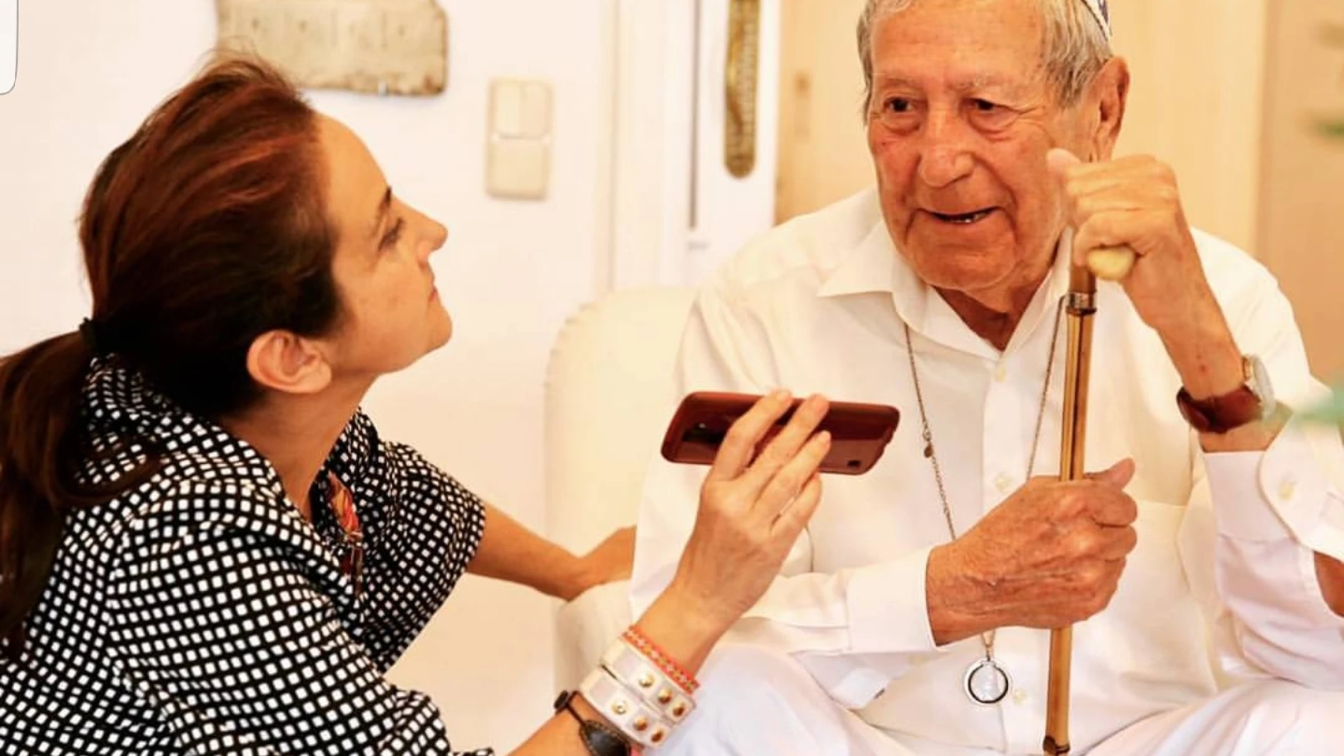 Carmen Duerto con Elio Berhanyer