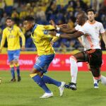 Eliaquim Mangala durante su primera etapa en el Valencia.