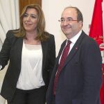 La presidenta de la Junta de Andalucía, Susana Díaz, y el primer secretario del PSC, Miquel Iceta, ayer durante su reunión en Sevilla