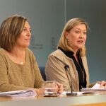 La consejera de Agricultura y portavoz de la Junta, Milagros Marcos, y la de Economía y Hacienda, Pilar del Olmo, durante la rueda de prensa posterior al Consejo de Gobierno
