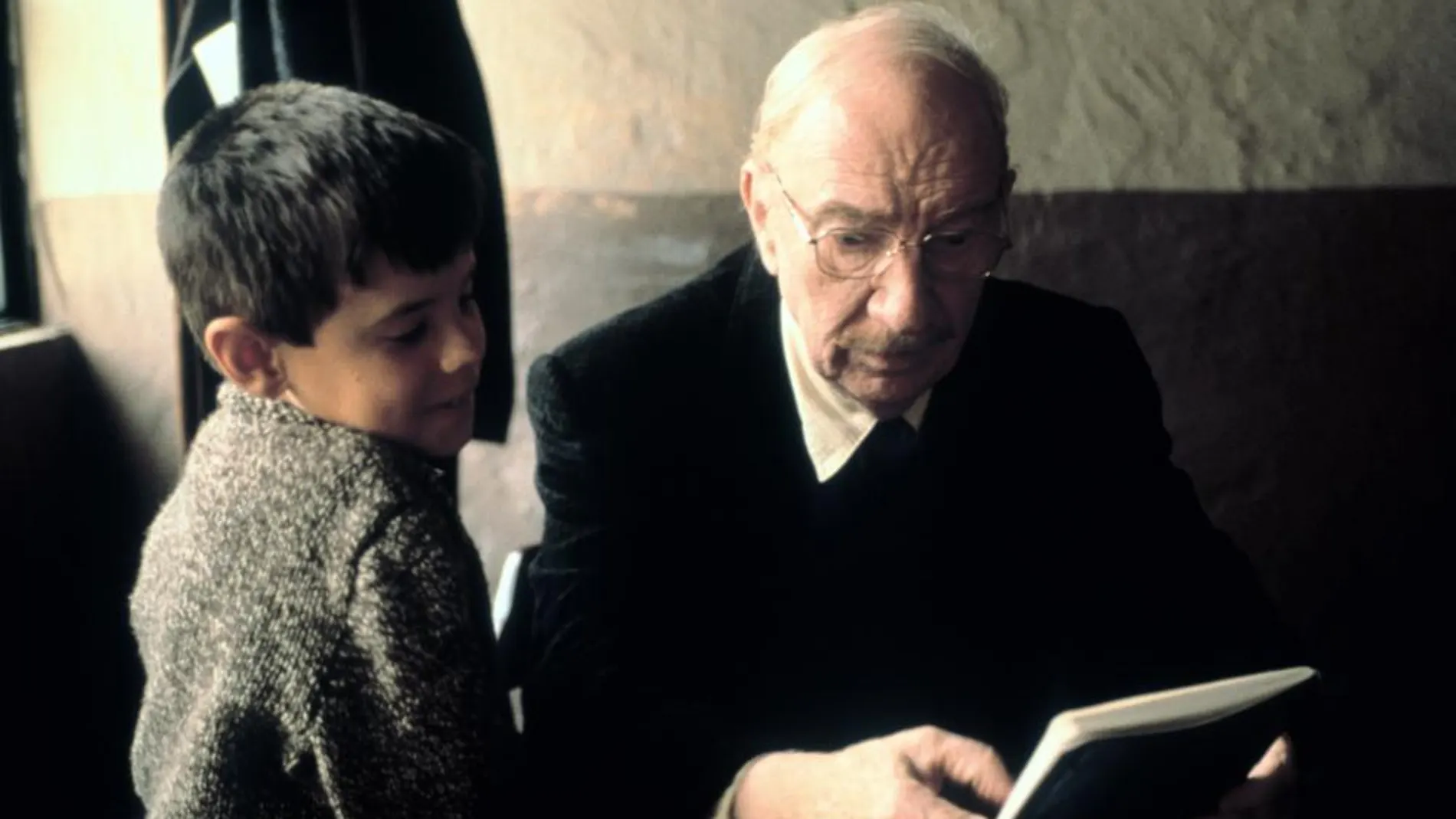 Un fotograma de “La lengua de las mariposas”