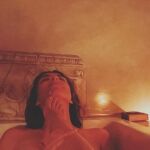 Sandra Barneda, en la bañera